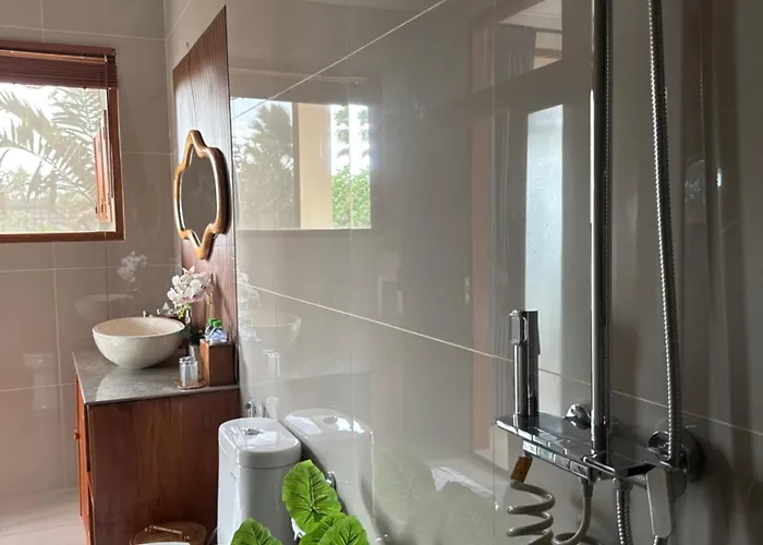 بيت ضيافة Jambangan Bali 4*